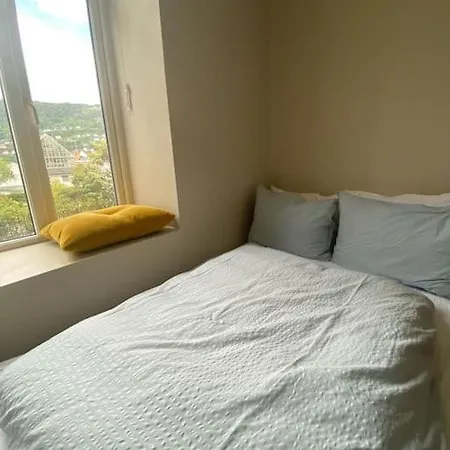 Modern Apartment With Panoramic View In Central Bergen Exteriör bild